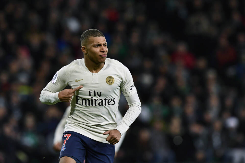 坚守兴学强国初心 续写实干兴邦新篇章